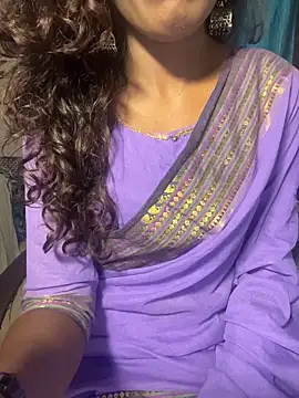 Snapshot of Indian-Squirt chatting on 03-24-26, 07:25 Indian-Squirt online show from 03-24-26, 07:25