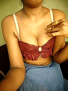 Indian-Squirt online show from 03-18-25, 12:28