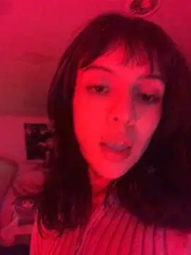 Snapshot of lolaaa_bunny1 chatting on 05-16-26, 08:57 lolaaa bunny1 online show from 05-16-26, 08:57