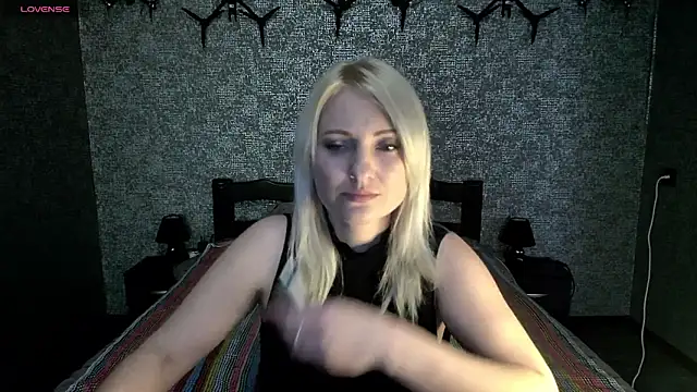 annagreeneyess online show from 04-15-26, 12:32