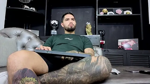 matteosantos online show from 12-14-25, 12:00