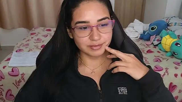 Snapshot of _anastasia chatting on 02-13-25, 11:15 anastasia online show from 02-13-25, 11:15