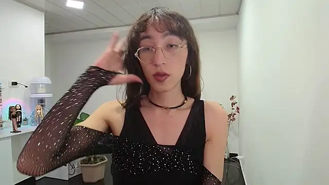 Snapshot of NicoleCortez chatting on 02-02-25, 11:00 NicoleCortez online show from 02-02-25, 11:00