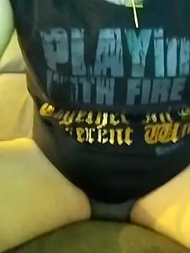 LoGaNfree88 online show from 09-19-25, 12:47