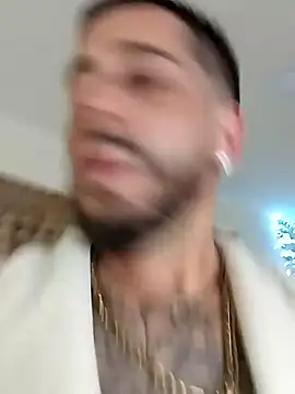 LoGaNfree88 online show from 11-16-25, 11:52