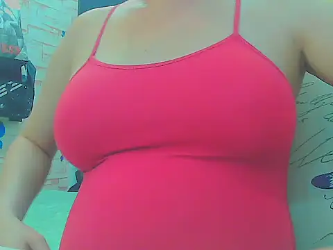 Snapshot of keepmepregnantT chatting on 10-05-25, 08:16 keepmepregnantT online show from 10-05-25, 08:16