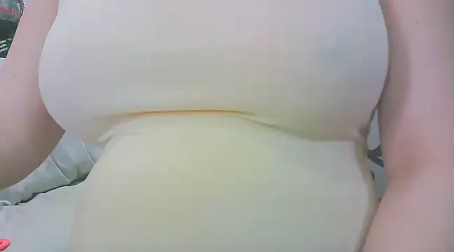 Snapshot of keepmepregnantT chatting on 03-21-25, 08:39 keepmepregnantT online show from 03-21-25, 08:39