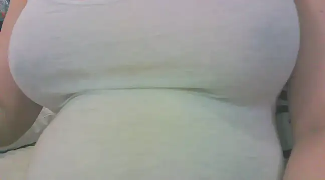 Snapshot of keepmepregnantT chatting on 03-17-25, 12:14 keepmepregnantT online show from 03-17-25, 12:14