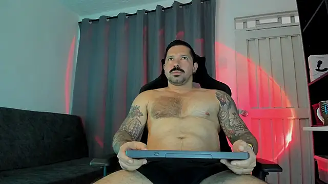 Pierre Vidal online show from 11-19-25, 09:37