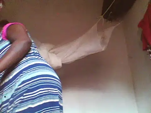 Snapshot of shape30 chatting on 01-26-25, 09:40 shape30 online show from 01-26-25, 09:40