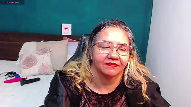 scaelettdubois online show from 02-27-25, 02:46