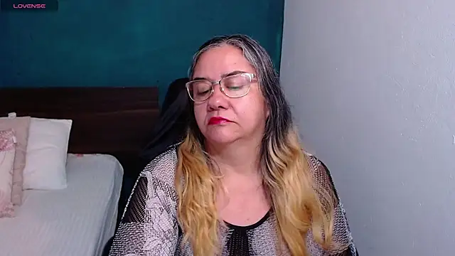 scaelettdubois online show from 09-17-25, 11:40