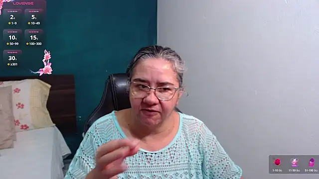 Snapshot of scaelettdubois chatting on 02-22-26, 09:27 scaelettdubois online show from 02-22-26, 09:27