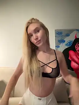 MariaTull online show from 09-10-25, 10:42