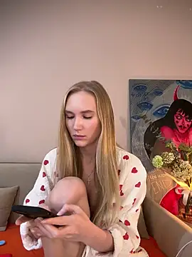 MariaTull online show from 02-12-26, 01:16