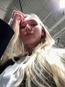 MariaTull online show from 03-01-25, 02:44