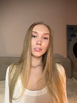 MariaTull online show from 11-03-25, 06:11