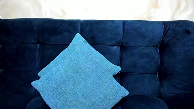 tiffanystonne online show from 12-21-25, 02:08