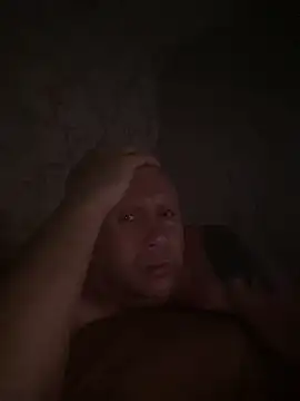 Snapshot of 1981-AZ chatting on 02-14-26, 07:03 1981-AZ online show from 02-14-26, 07:03