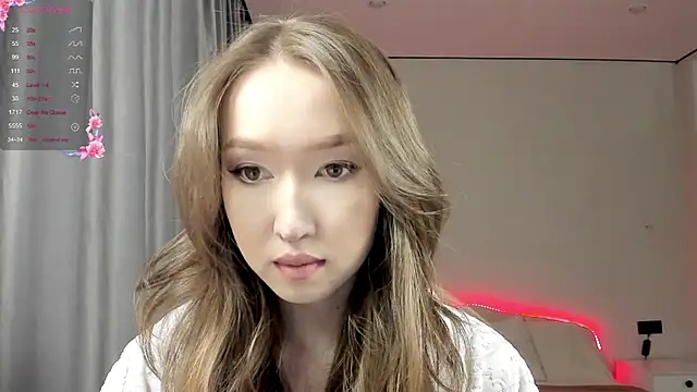 Snapshot of _luna_022 chatting on 03-13-25, 03:39 luna 022 online show from 03-13-25, 03:39
