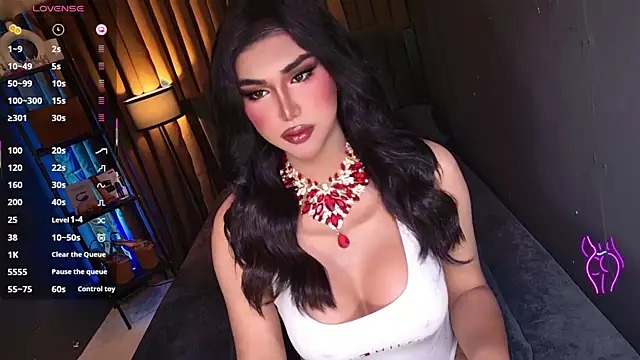 Snapshot of SexGoddess_Celine chatting on 10-18-25, 11:45 SexGoddess Celine online show from 10-18-25, 11:45