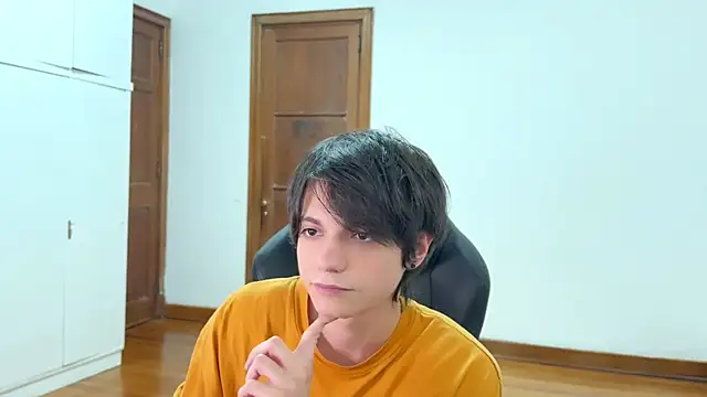 SasukeUhchiaa online show from 09-11-25, 08:25