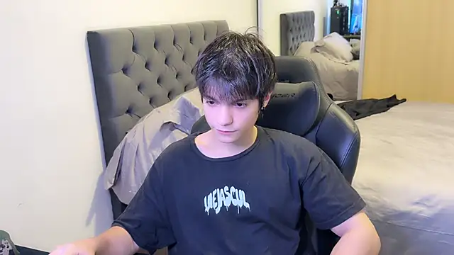 SasukeUhchiaa online show from 03-14-25, 06:18