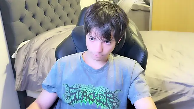 SasukeUhchiaa online show from 02-26-25, 01:11