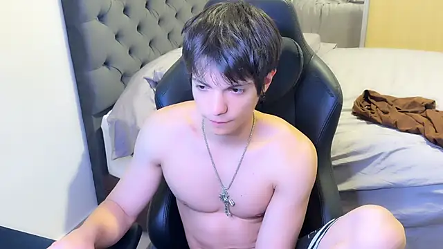 SasukeUhchiaa online show from 03-02-25, 11:39