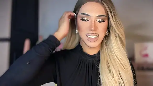 Ts glamxxxx online show from 01-16-26, 11:42