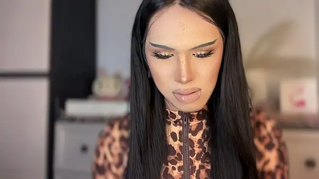 Ts glamxxxx online show from 02-18-26, 01:03