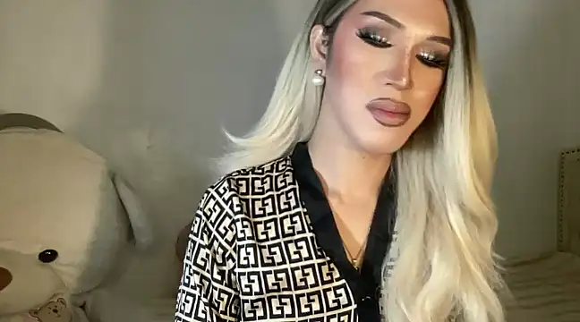 Ts glamxxxx online show from 02-21-25, 12:49