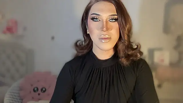 Ts glamxxxx online show from 10-12-25, 01:18