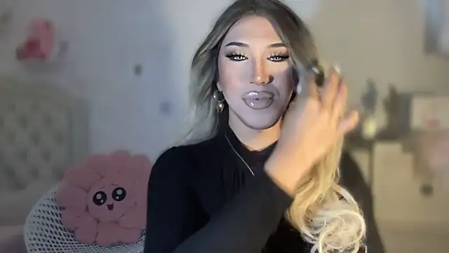 Ts glamxxxx online show from 09-08-25, 11:48