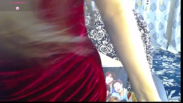 Snapshot of sexyrihana1 chatting on 01-25-25, 06:55 sexyrihana1 online show from 01-25-25, 06:55