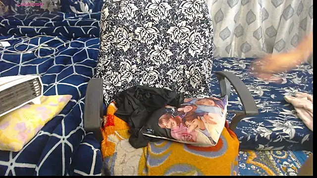 Snapshot of sexyrihana1 chatting on 12-18-24, 09:14 sexyrihana1 online show from 12-18-24, 09:14