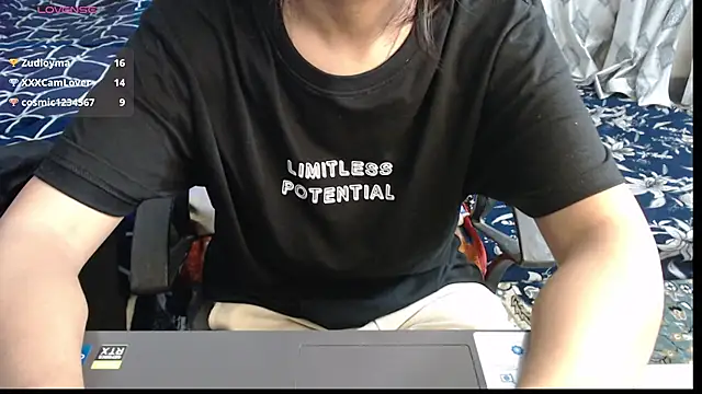 Snapshot of sexyrihana1 chatting on 02-28-25, 01:47 sexyrihana1 online show from 02-28-25, 01:47