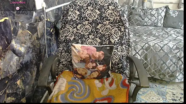 Snapshot of sexyrihana1 chatting on 09-15-25, 07:09 sexyrihana1 online show from 09-15-25, 07:09