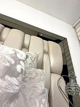 ALISSON FOXXX1 online show from 01-07-26, 10:48