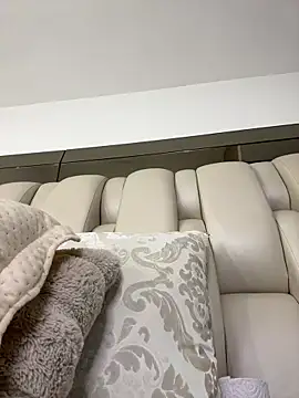 ALISSON FOXXX1 online show from 02-12-26, 10:53