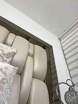 ALISSON FOXXX1 online show from 10-30-25, 08:50