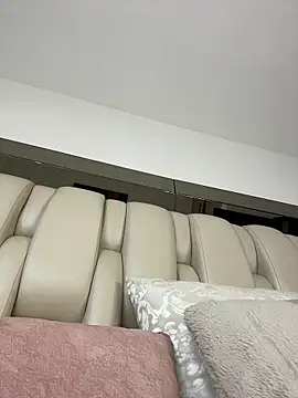 Snapshot of ALISSON_FOXXX1 chatting on 06-09-26, 10:55 ALISSON FOXXX1 online show from 06-09-26, 10:55