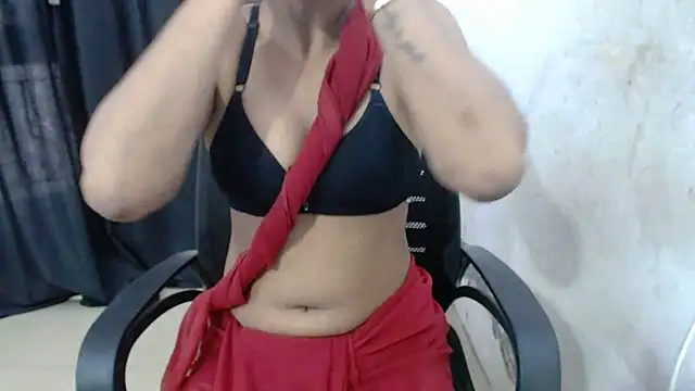 Snapshot of sexy_vani1 chatting on 06-26-26, 05:24 sexy vani1 online show from 06-26-26, 05:24