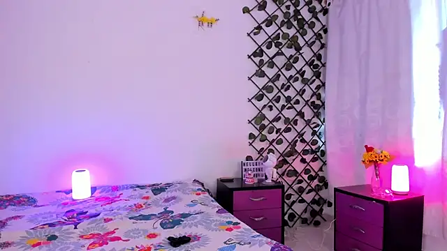 cailynhot online show from 06-20-26, 10:04