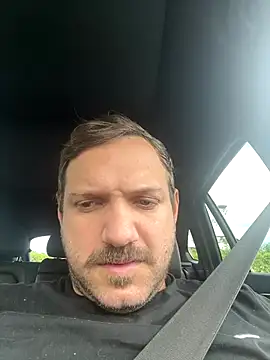 JonJ0 online show from 11-14-25, 02:43