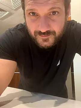 JonJ0 online show from 09-17-25, 09:39