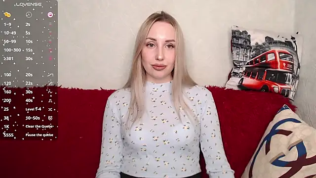 Snapshot of Monika_bae chatting on 03-18-25, 02:50 Monika bae online show from 03-18-25, 02:50