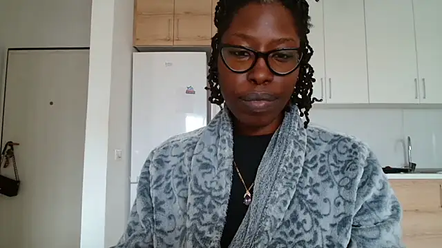 MadamIndigo online show from 03-30-26, 01:34