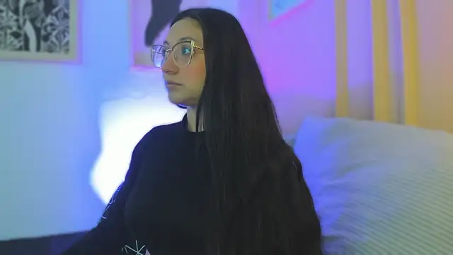 Snapshot of lucy_neil chatting on 02-28-26, 02:33 lucy neil online show from 02-28-26, 02:33