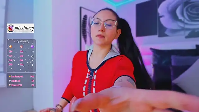 Snapshot of lucy_neil chatting on 10-01-25, 07:07 lucy neil online show from 10-01-25, 07:07